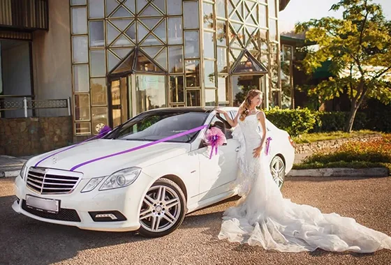 Wedding and event limousine rental for luxury transportation.